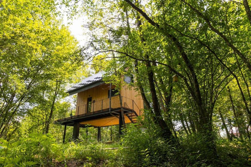 슬루니 Tree Elements Treehouse Retreat 아파트 외부 사진