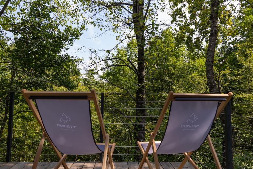 슬루니 Tree Elements Treehouse Retreat 아파트 외부 사진