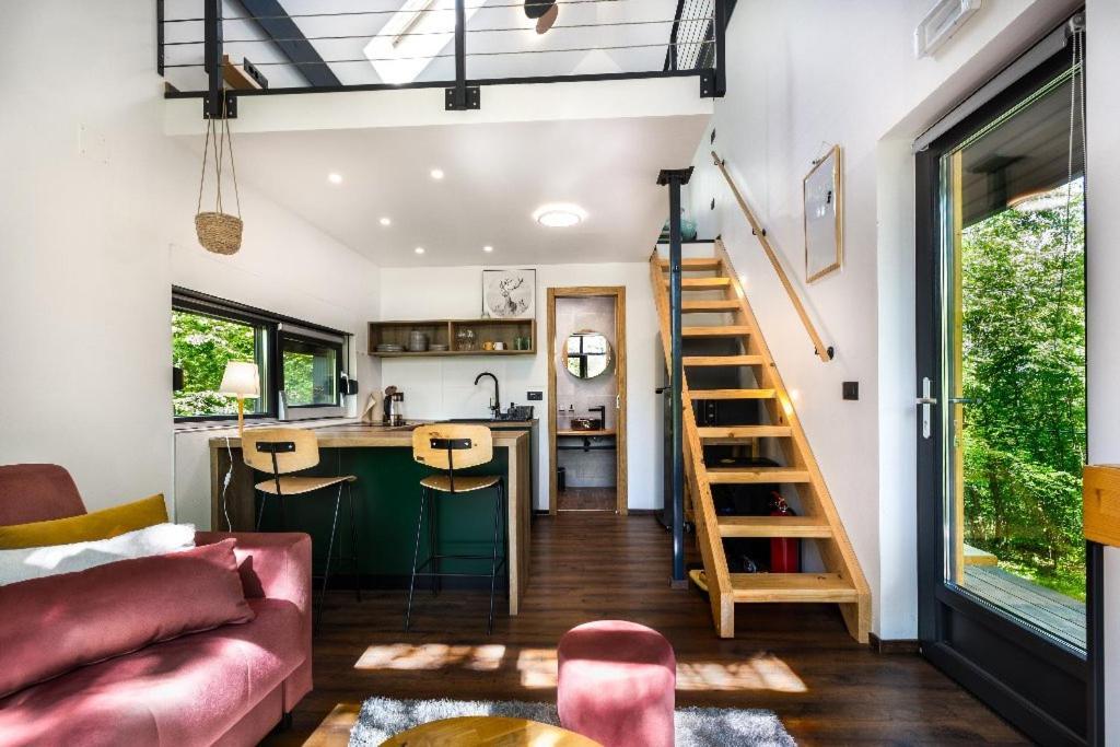 슬루니 Tree Elements Treehouse Retreat 아파트 외부 사진