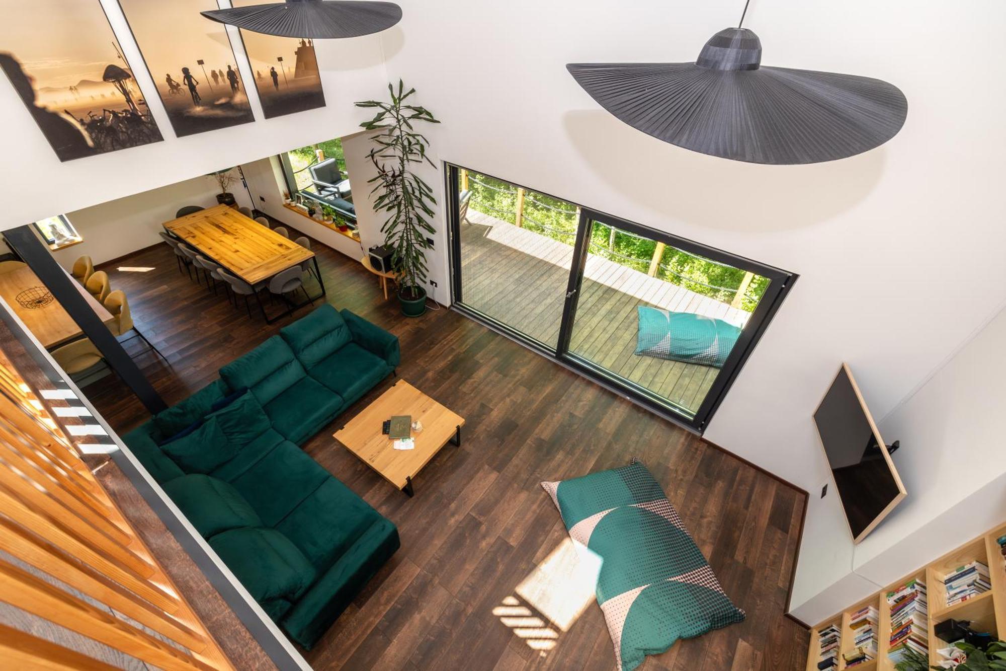 슬루니 Tree Elements Treehouse Retreat 아파트 외부 사진
