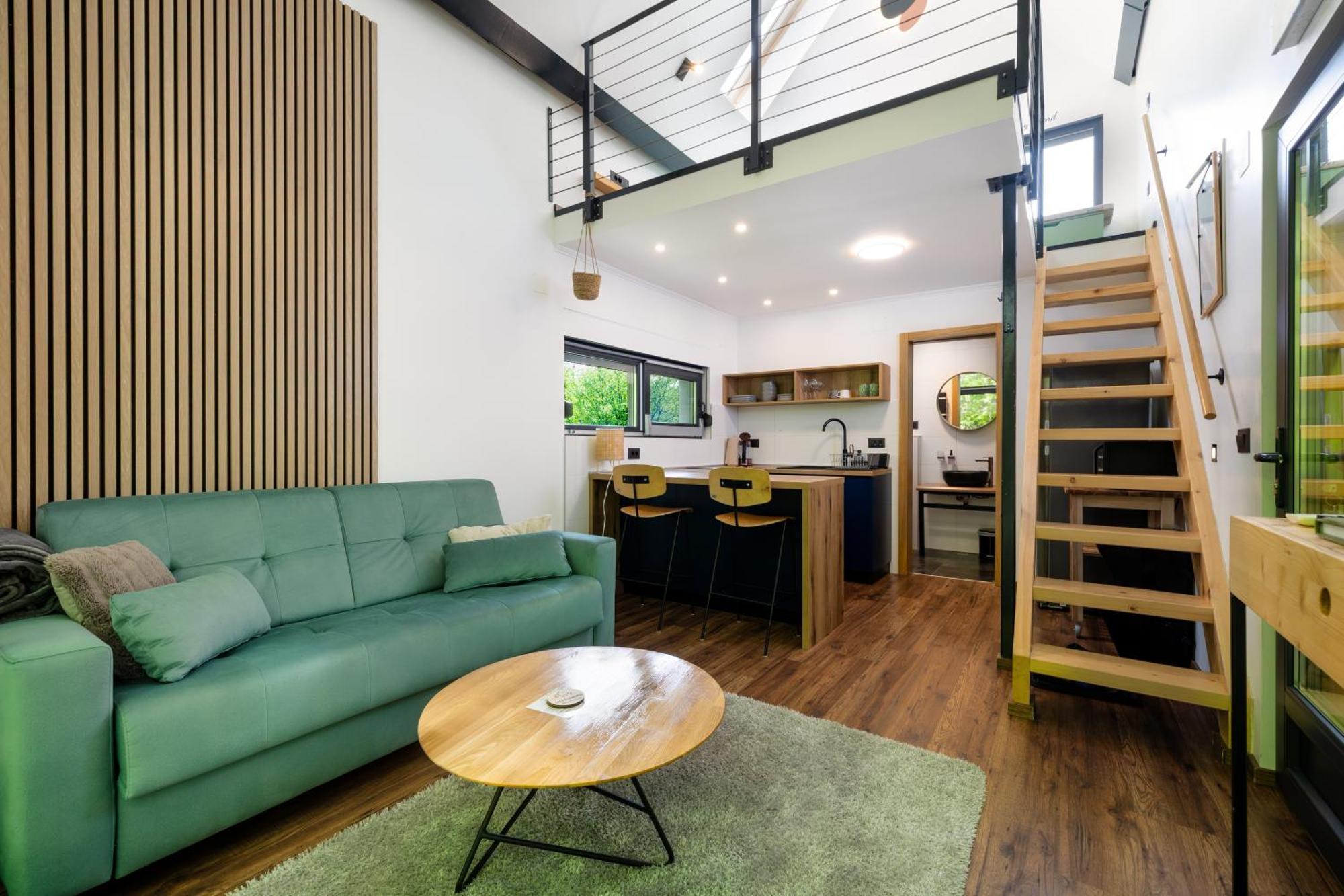 슬루니 Tree Elements Treehouse Retreat 아파트 외부 사진