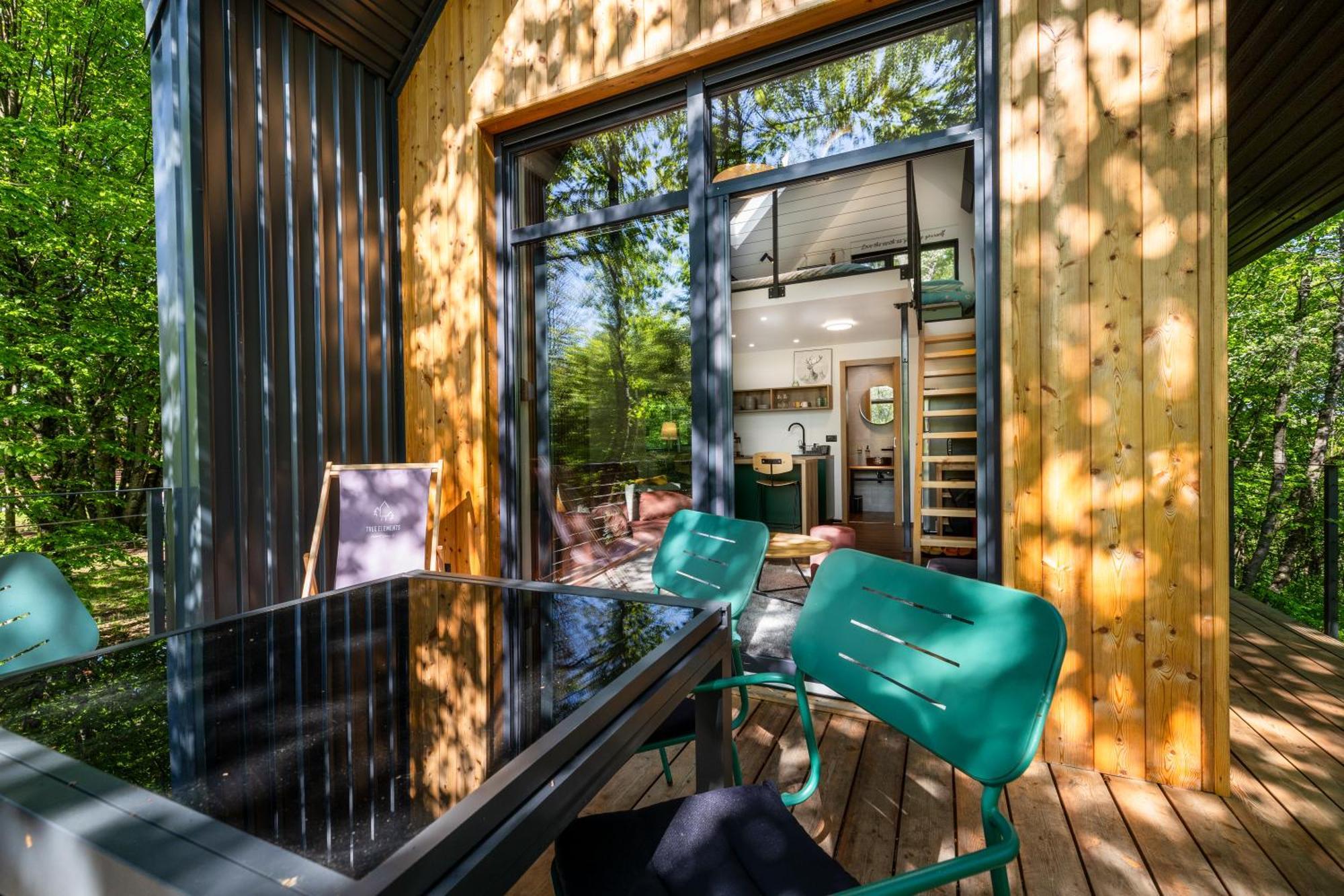 슬루니 Tree Elements Treehouse Retreat 아파트 외부 사진