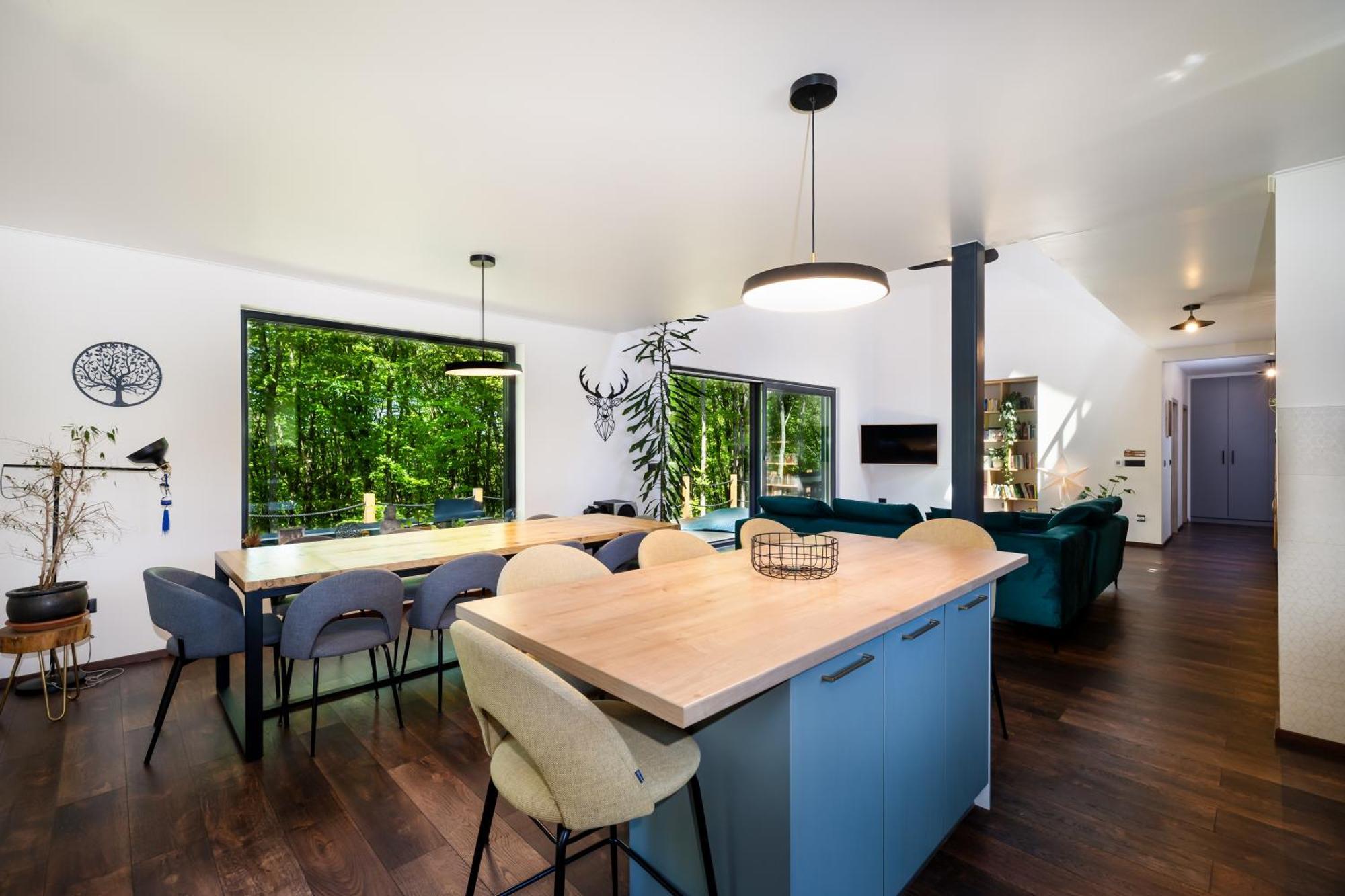 슬루니 Tree Elements Treehouse Retreat 아파트 외부 사진